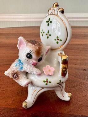 Vintage 1950's MCM Sugar Glazed Kitten Cat on Chair Figurine Japan Porcelain